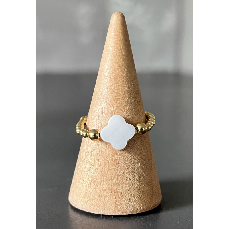 BAGUE PERLES PO TREFLE NACRE