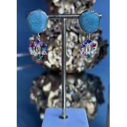 BOUCLES OREILLES PERCEES...