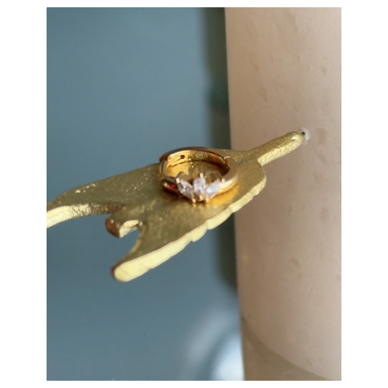 Anneau créole couronne strass zirconium  (vendue à l'unité)