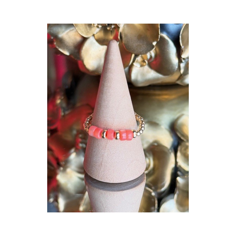 BAGUE PERLE PLAQUE OR ET RONDELLES NACRE CORAIL